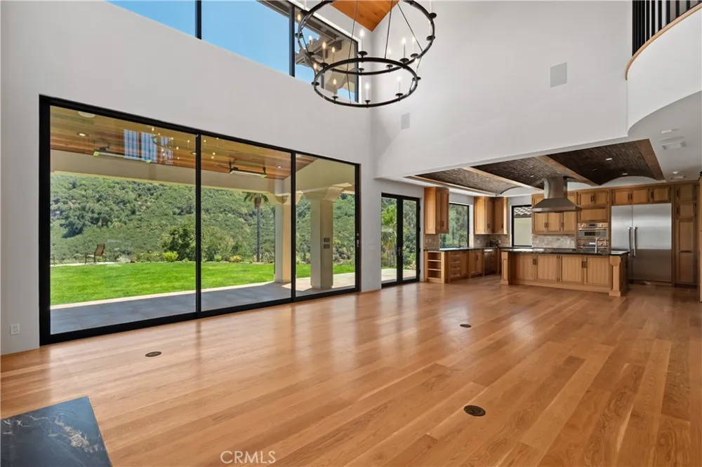 2224 Careful Avenue Agoura Hills, CA 91301
