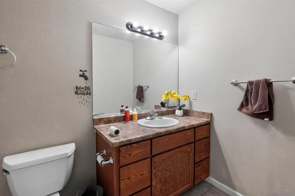 21 Brad Ct Oroville, CA 95966