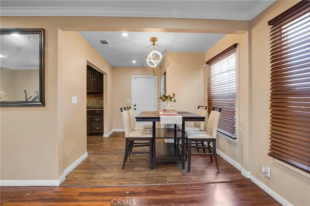 2011 Grape Compton, CA 90222