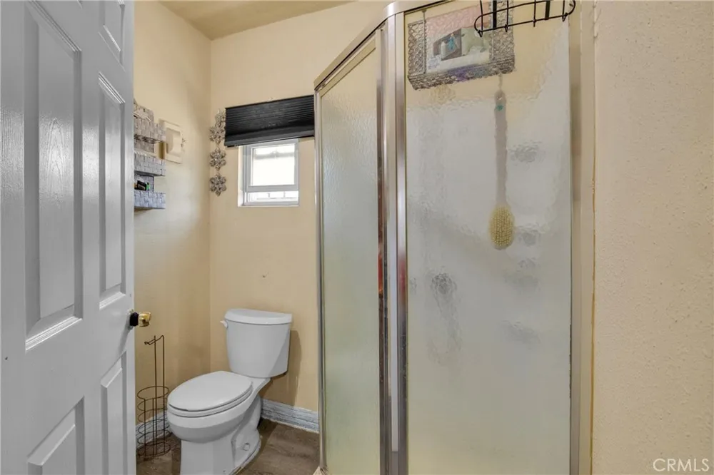 2011 Grape Compton, CA 90222