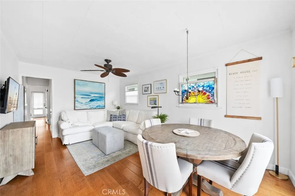 218 11 th street Huntington Beach, CA 92648