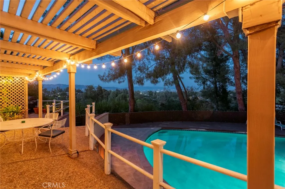 5798 Penland Road Hidden Hills, CA 91302