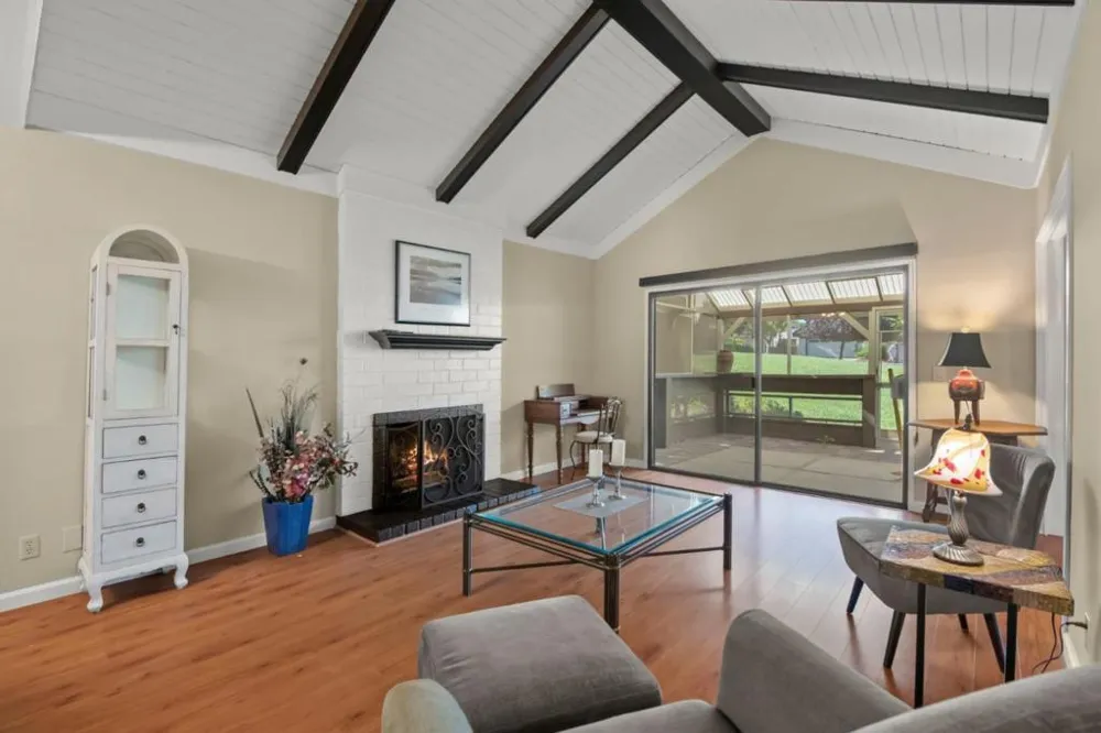 6119 Montgomery Court San Jose, CA 95135