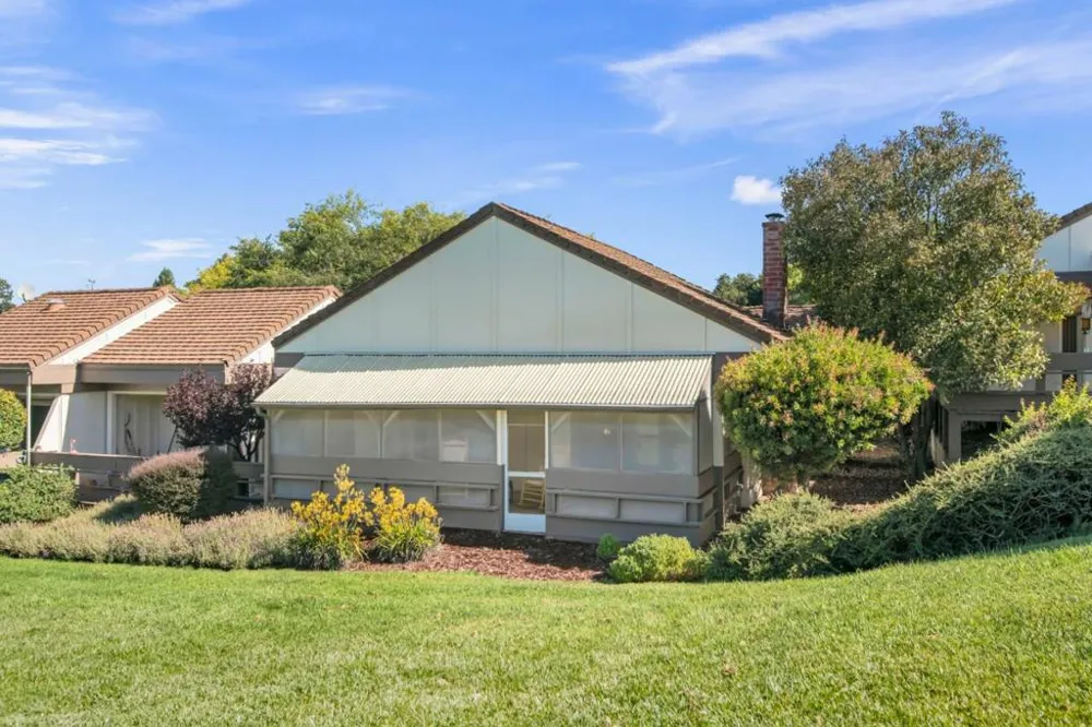 6119 Montgomery Court San Jose, CA 95135