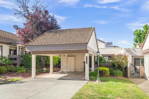 6119 Montgomery Court