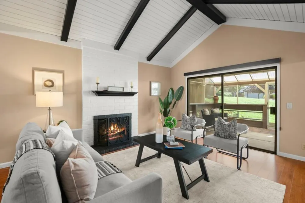 6119 Montgomery Court San Jose, CA 95135