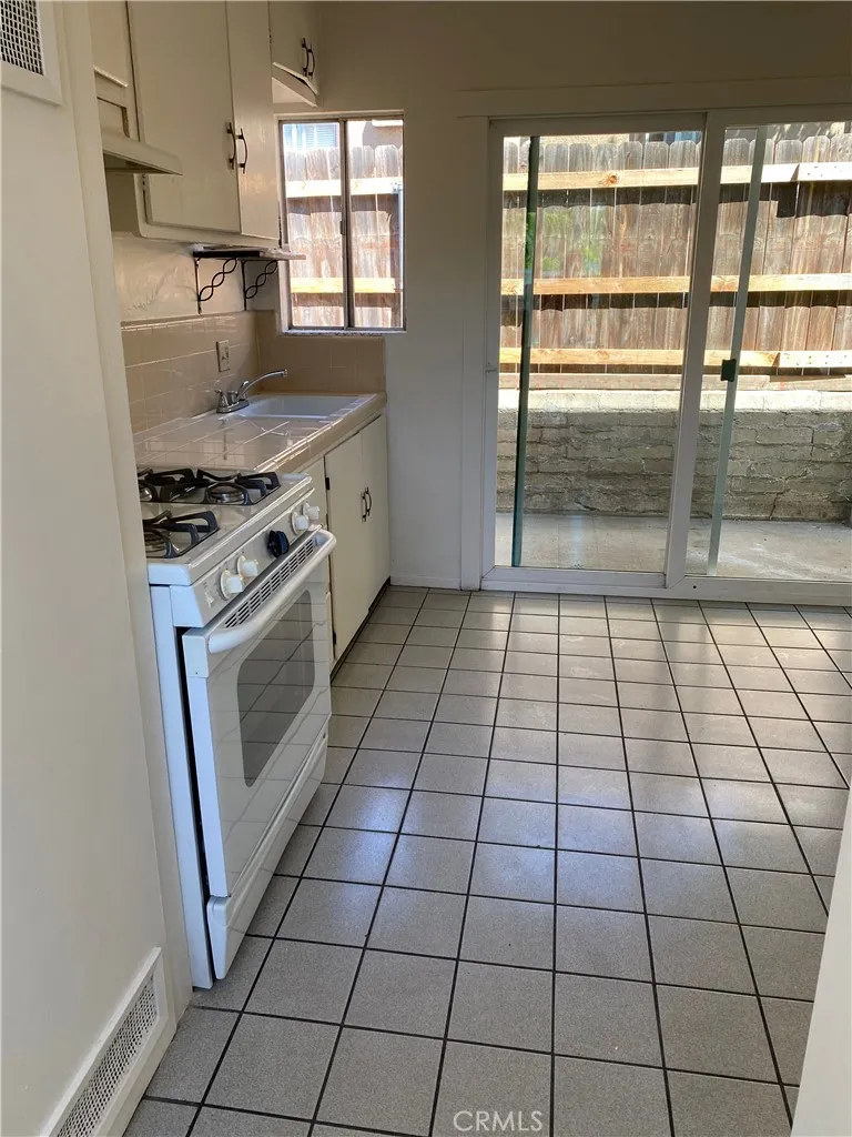 478 Alessandro #C Banning, CA 92220