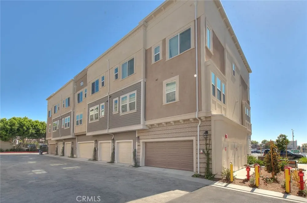 149 1st Avenue Upland, CA 91786