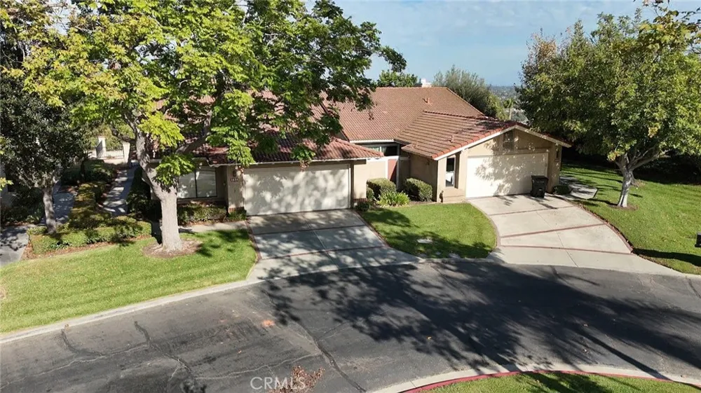 1638 Via Estrella Pomona, CA 91768