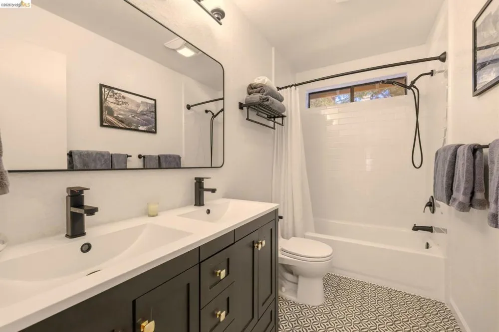 12728 Mount Jefferson St. Groveland, CA 95321