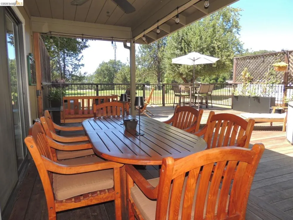 12728 Mount Jefferson St. Groveland, CA 95321