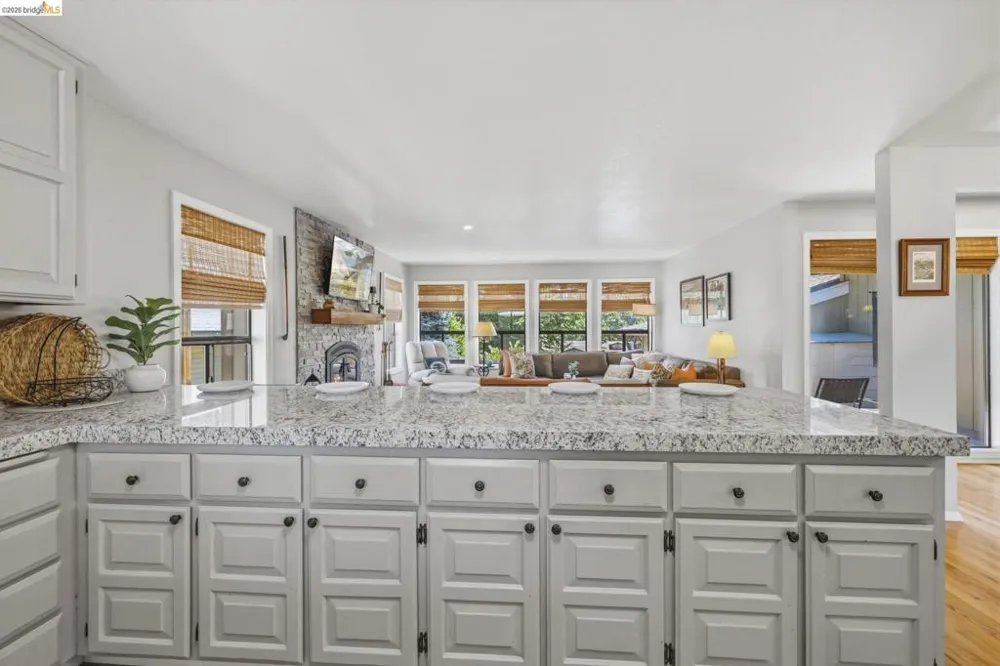 12728 Mount Jefferson St. Groveland, CA 95321