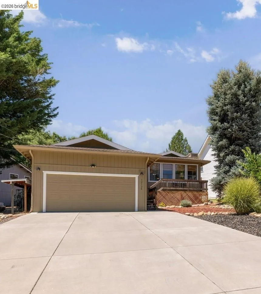 12728 Mount Jefferson St. Groveland, CA 95321