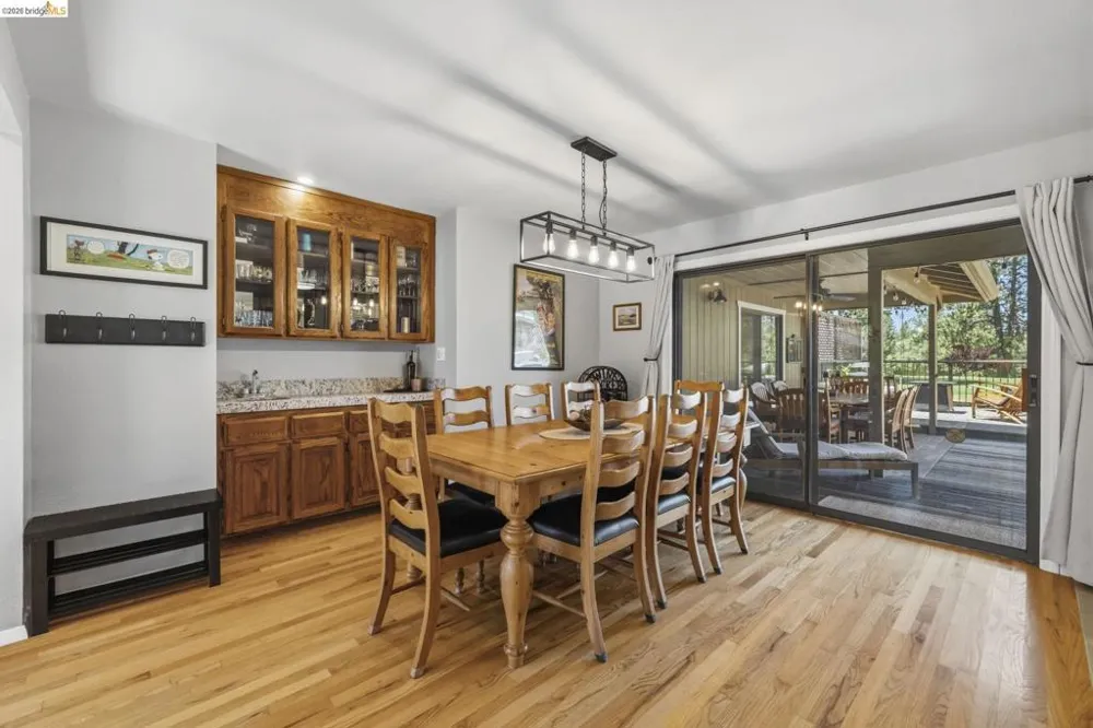12728 Mount Jefferson St. Groveland, CA 95321