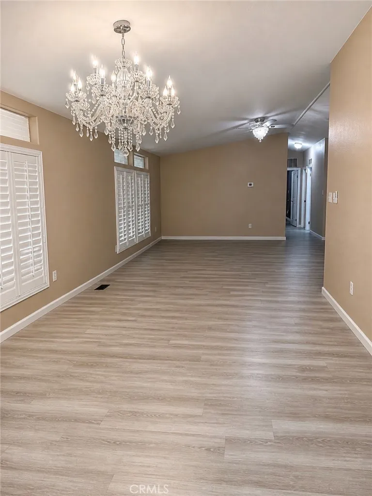 2205 W Acacia #190 Hemet, CA 92545