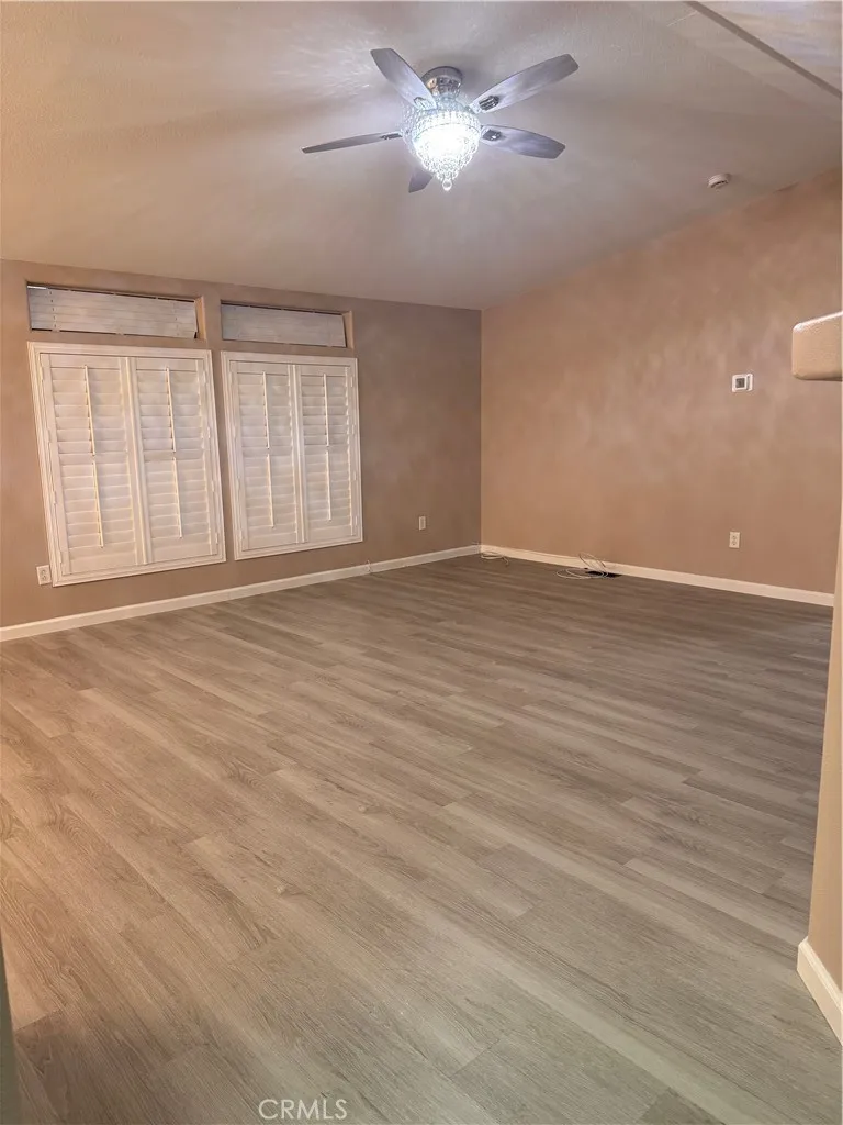 2205 W Acacia #190 Hemet, CA 92545