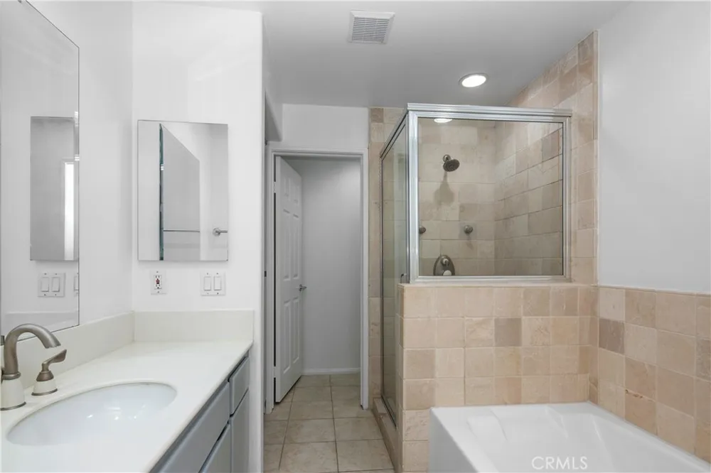 200 Pacific Coast Highway #416 Huntington Beach, CA 92648