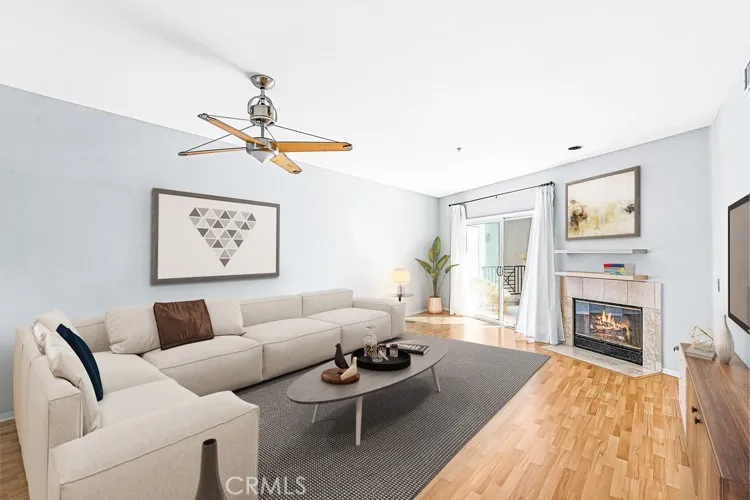 200 Pacific Coast Highway #416 Huntington Beach, CA 92648