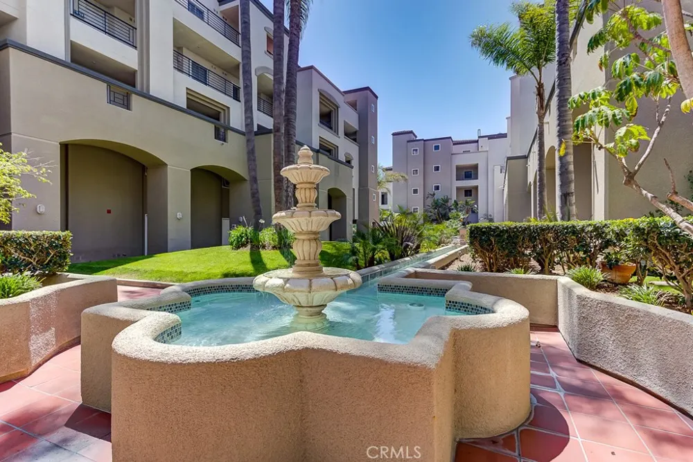 200 Pacific Coast Highway #416 Huntington Beach, CA 92648