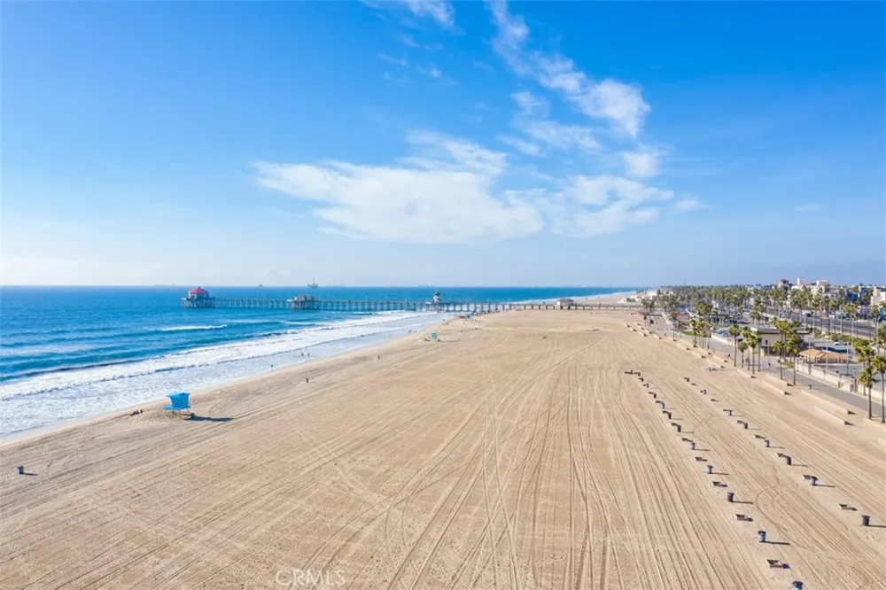 200 Pacific Coast Highway #416 Huntington Beach, CA 92648
