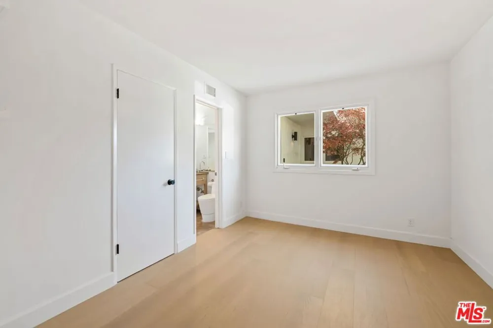 1836 Doheny Drive Los Angeles, CA 90069