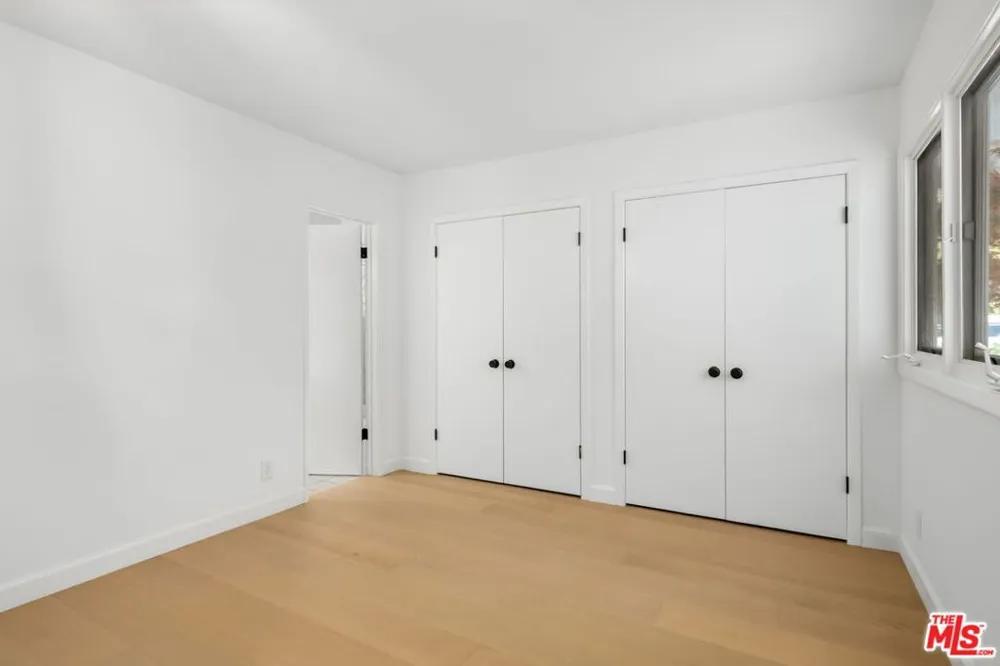 1836 Doheny Drive Los Angeles, CA 90069