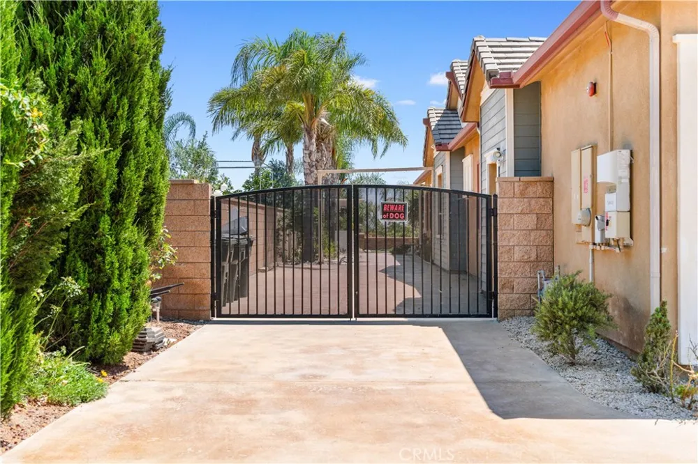 13515 Brittle Brush Court Rancho Cucamonga, CA 91739