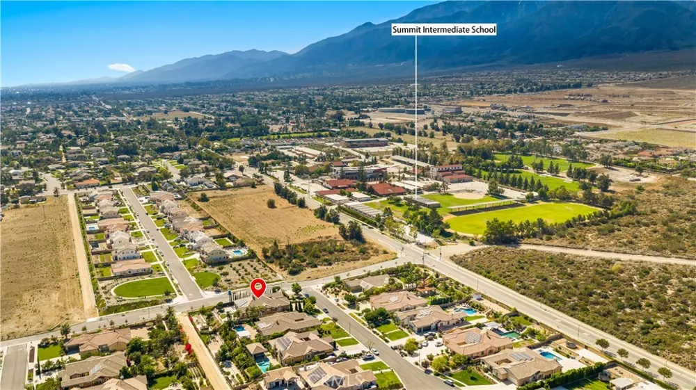 13515 Brittle Brush Court Rancho Cucamonga, CA 91739