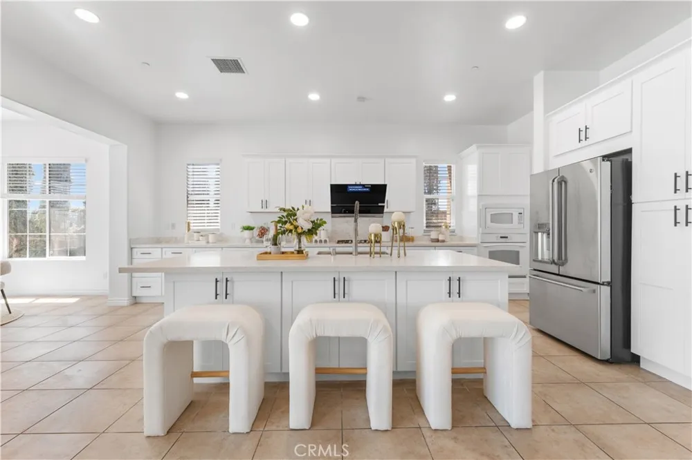 13515 Brittle Brush Court Rancho Cucamonga, CA 91739