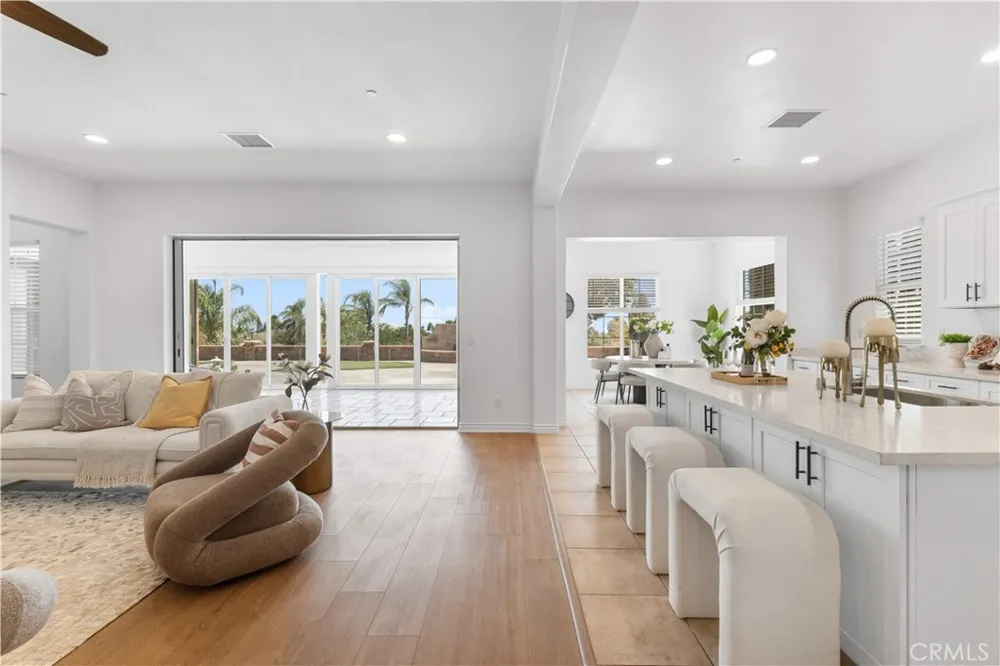 13515 Brittle Brush Court Rancho Cucamonga, CA 91739