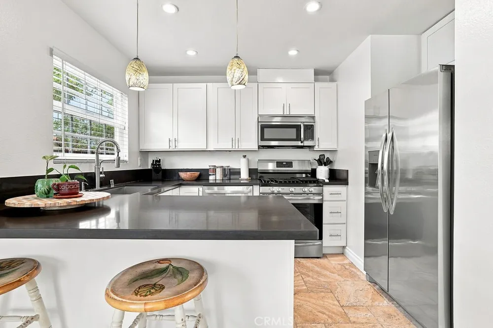 2633 Galleon Avenue Port Hueneme, CA 93041