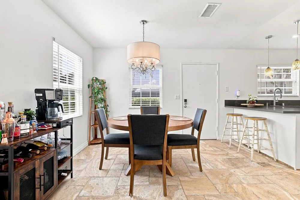 2633 Galleon Avenue Port Hueneme, CA 93041