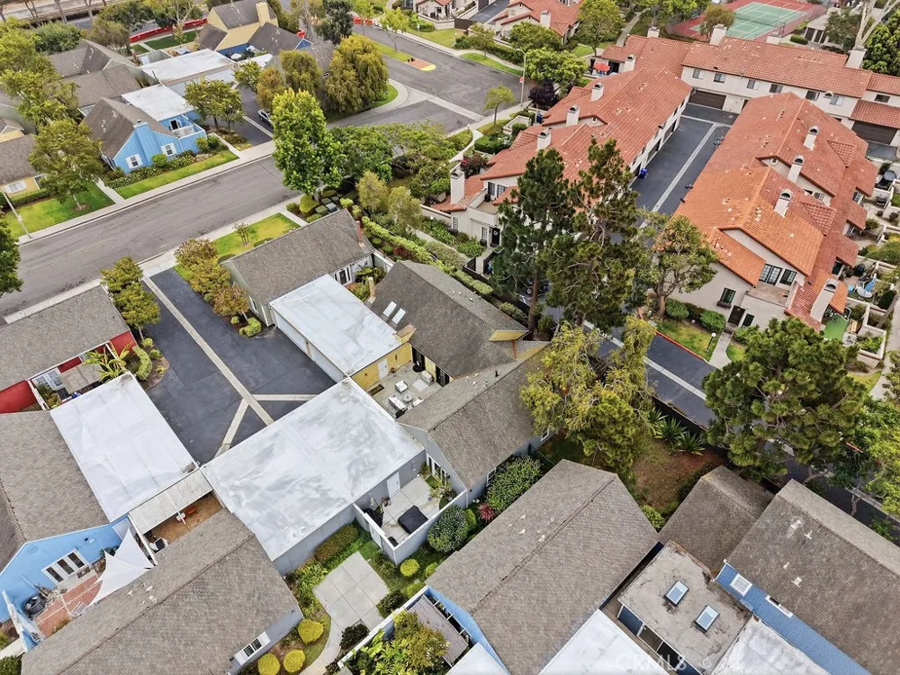 2633 Galleon Avenue Port Hueneme, CA 93041