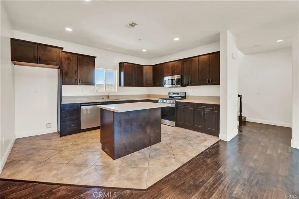 25432 Cole #2 Loma Linda, CA 92354