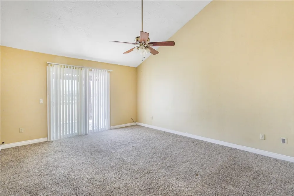 26767 Corona Drive Helendale, CA 92342