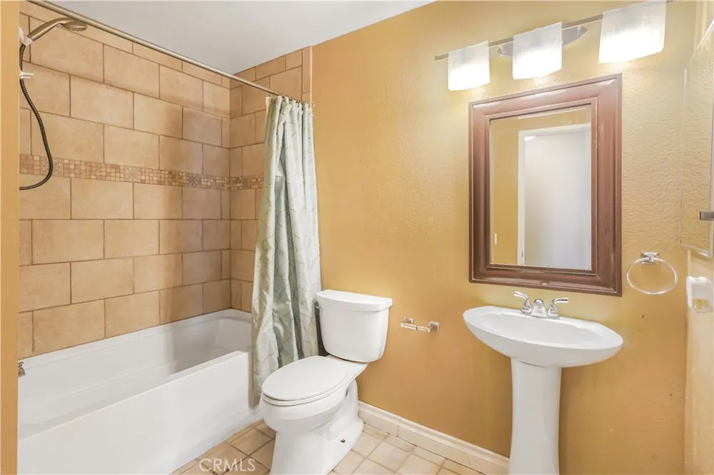 26767 Corona Drive Helendale, CA 92342