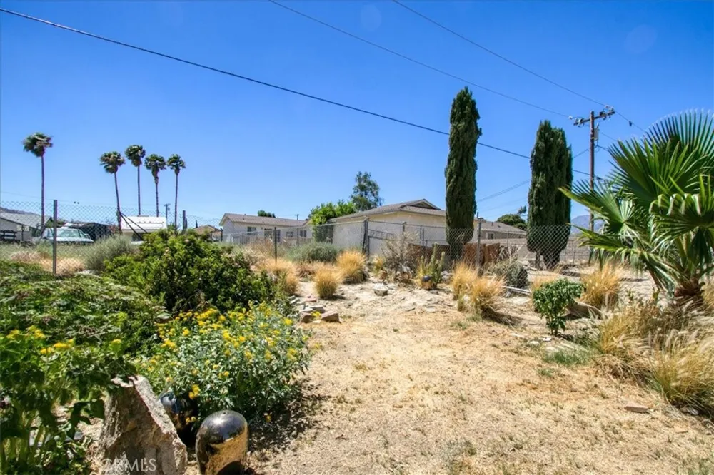 14687 Marino Cabazon, CA 92230