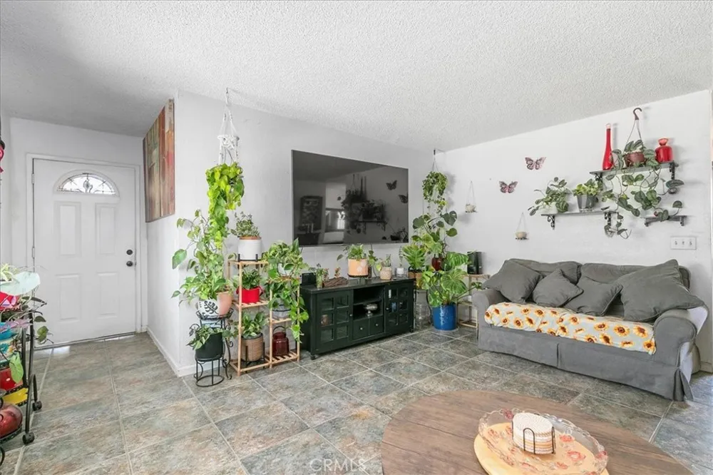 14687 Marino Cabazon, CA 92230