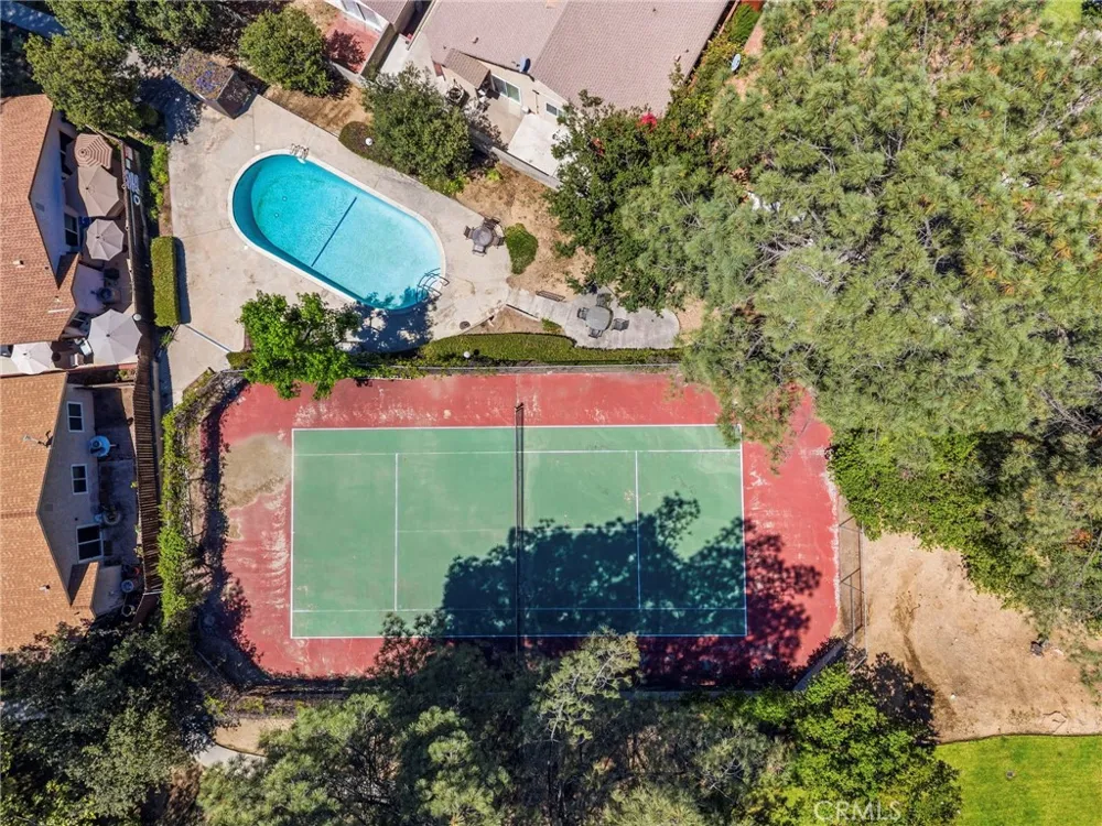14071 Fenton Lane Sylmar, CA 91342