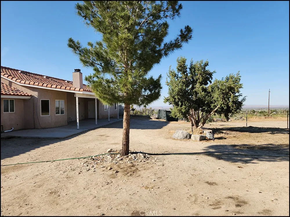 10685 Crystal Air Pinon Hills, CA 92372
