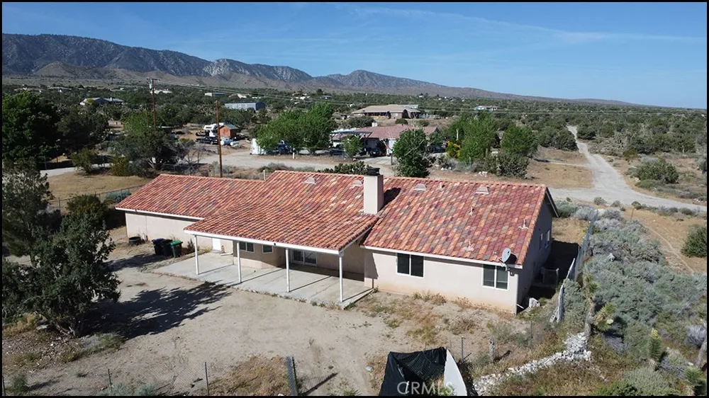 10685 Crystal Air Pinon Hills, CA 92372