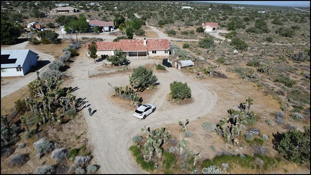 10685 Crystal Air Pinon Hills, CA 92372