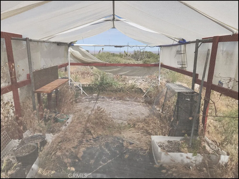 10685 Crystal Air Pinon Hills, CA 92372
