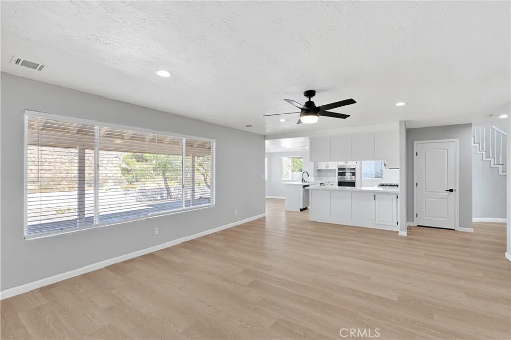 16731 Iwa Road Apple Valley, CA 92307