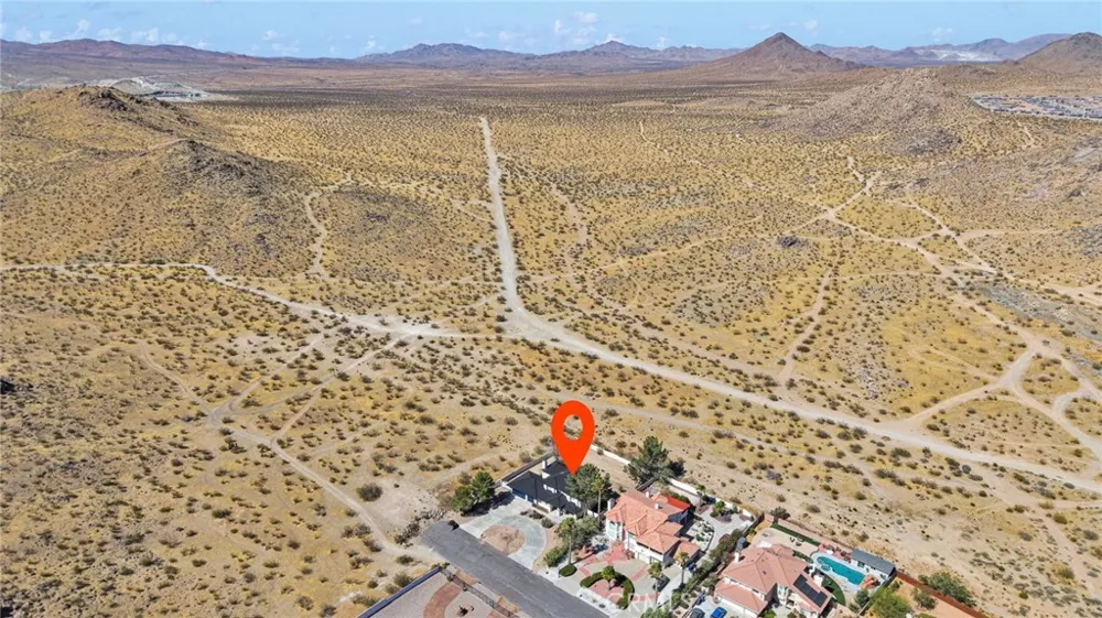 16731 Iwa Road Apple Valley, CA 92307