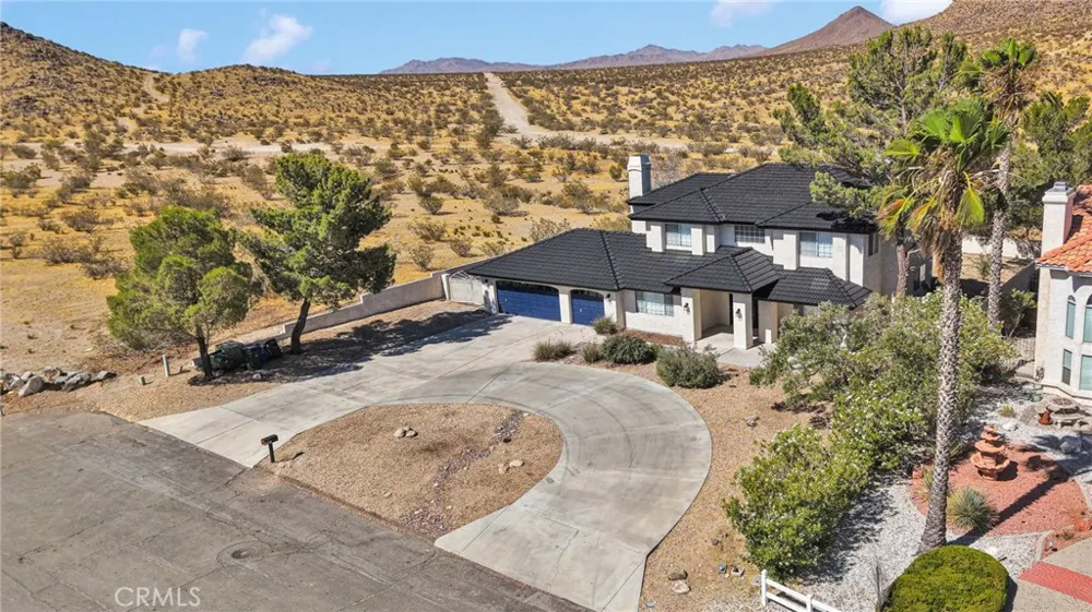 16731 Iwa Road Apple Valley, CA 92307