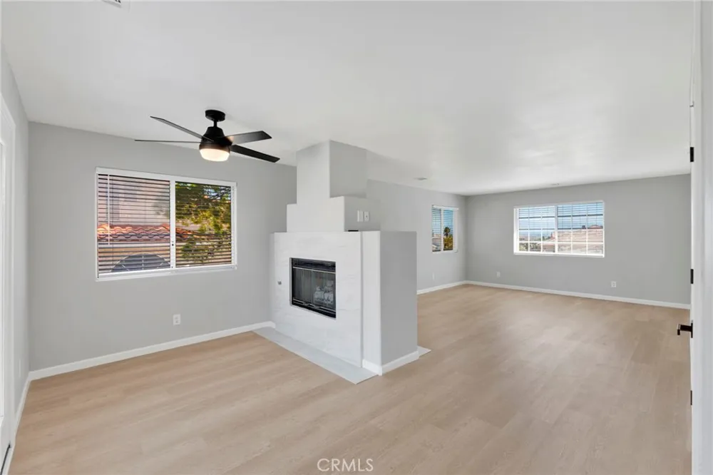 16731 Iwa Road Apple Valley, CA 92307