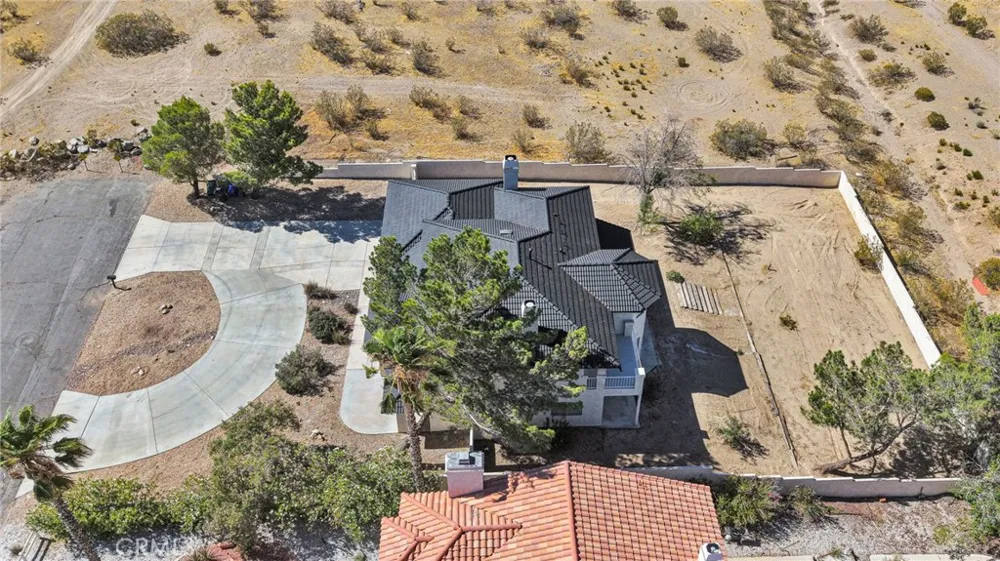 16731 Iwa Road Apple Valley, CA 92307