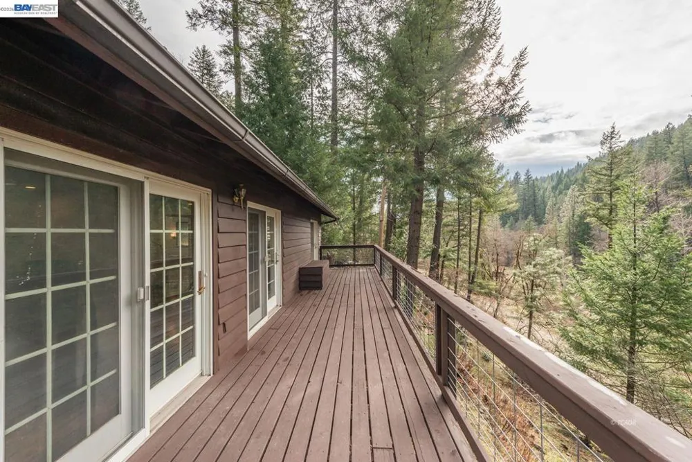 540 Lost Bridge Lewiston, CA 96052