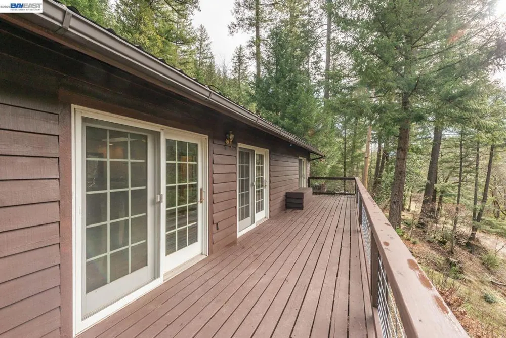 540 Lost Bridge Lewiston, CA 96052
